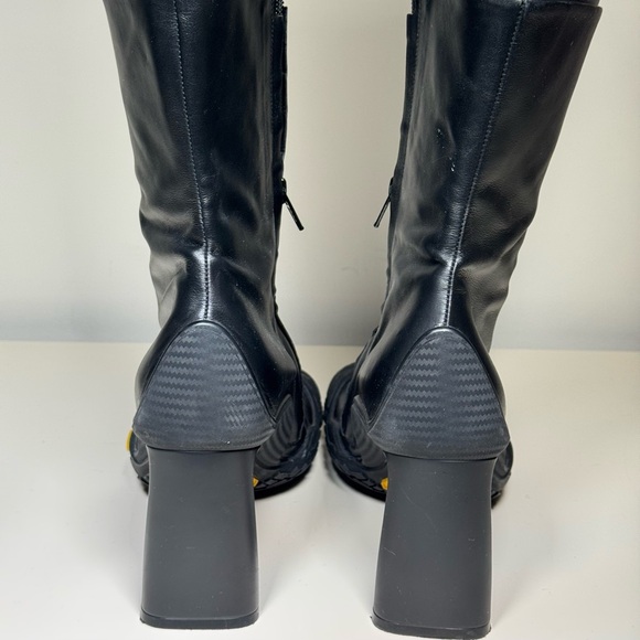 balenciaga vibram toe boots - Picture 3 of 4